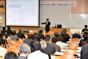 岡山大学公開シンポジウム「教育県・おかやま」の復活１