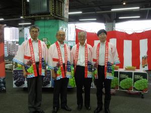 大阪市場での県産果物トップセールス