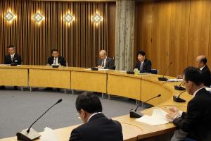 東日本大震災総合対策本部会議
