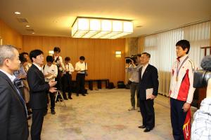 リオデジャネイロオリンピックライフル射撃日本代表岡田直也選手表敬訪問