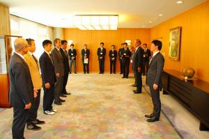 アーチェリーアジアカップ台北大会U-17日本代表中西絢哉選手表敬訪問