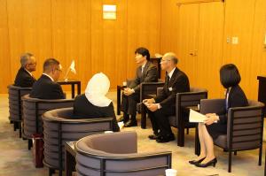 ミルザ・ヌールヒダヤット在大阪インドネシア共和国総領事表敬訪問