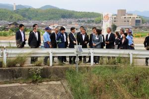 石井国土交通大臣による平成30年7月豪雨被災地の復旧・復興状況視察