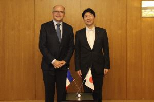 在京都フランス総領事が知事を表敬訪問