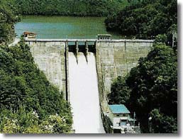 小阪部川ダムの写真