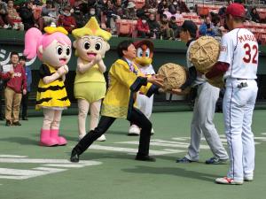 倉敷マスカットスタジアムでのプロ野球オープン戦の開催 岡山県ホームページ 公聴広報課