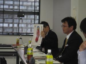 自己紹介する受講生の写真です。