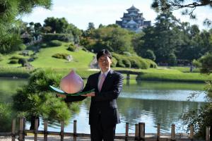 岡山市「ももてなし宣言」ポスター用写真撮影2