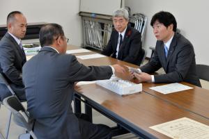 職員知事表彰式（被表彰者との懇談会）