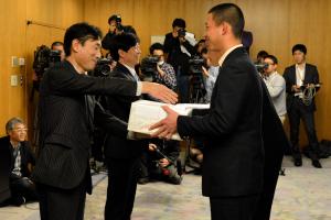 第８７回選抜高等学校野球大会出場校（岡山理科大学附属高等学校）表敬訪問１