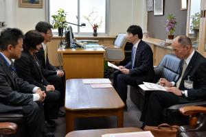 頑張る学校応援事業優良実践校（津山市立院庄小学校）視察１