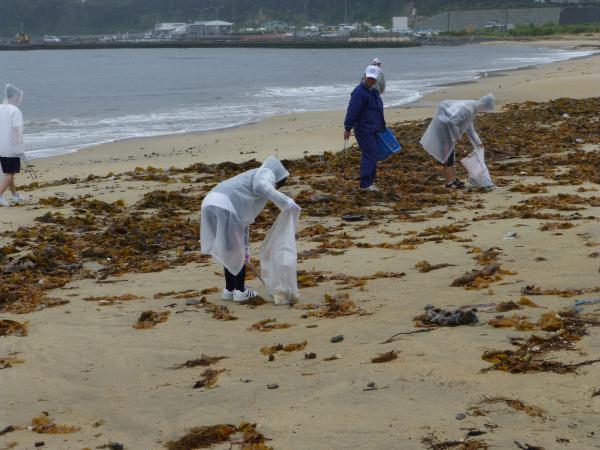 被災地防災ボランティアとして海岸清掃