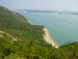 石島から瀬戸内海を望む