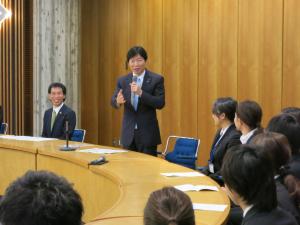 地域枠学生・自治医科大学生との懇談会を開催