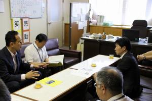 学校視察〔岡山市立竜操中学校〕