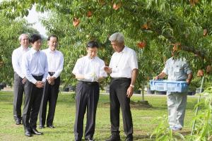 皇太子殿下行啓対応〔岡山県農林水産総合センター御視察〕