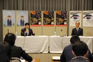 知事と岡山市長との懇談会を開催