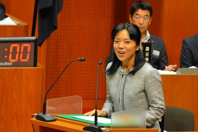 大塚 愛議員