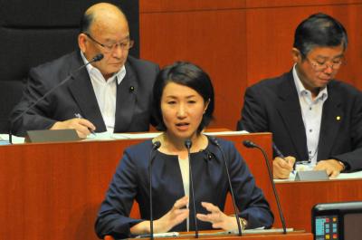 中川雅子議員