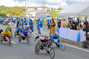 岡山吉備高原車いすふれあいロードレース〔10kmレーススタート〕