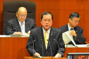 予算総括協議会　小林義明議員写真