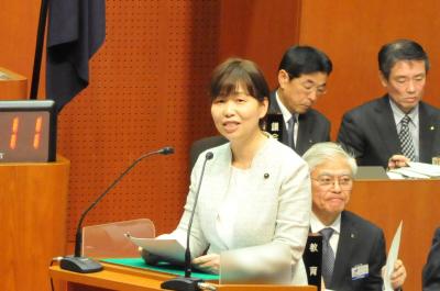 須増伸子議員