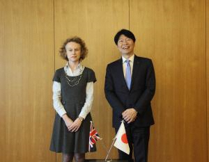 在大阪英国総領事が知事を表敬訪問