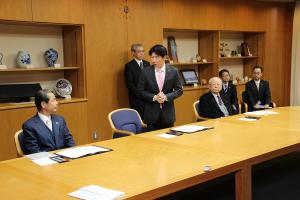 大学と連携した地域産業振興に係る岡山県と岡山大学との協力に関する協定締結式