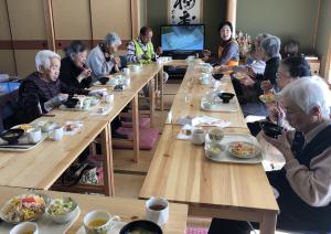 西粟倉村会食