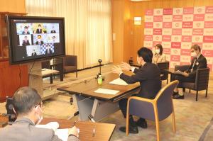日本創生のための将来世代応援知事同盟トークセッション