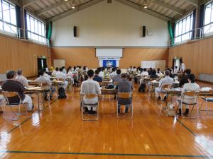 開会式の様子の写真です