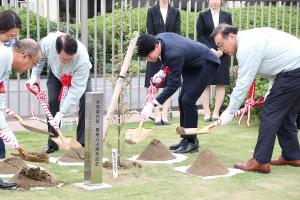 三菱自動車工業水島製作所開所80周年記念式典