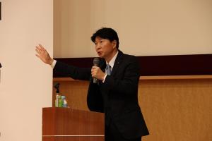 在岡山鳥取県人会記念講演