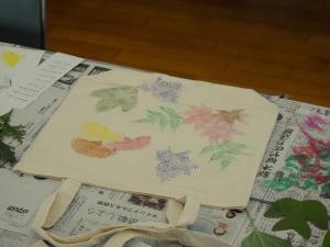 作成中のトートバッグ