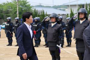県警発足70周年記念視閲式
