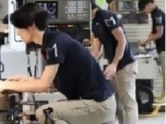 工場内