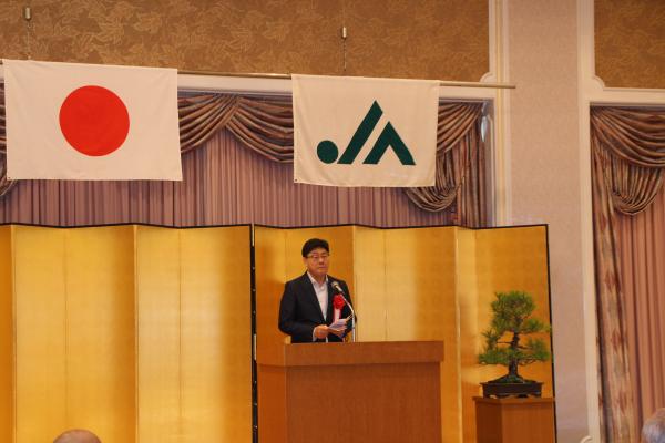 ②
