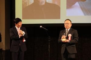 県文化賞・芸術文化賞表彰式