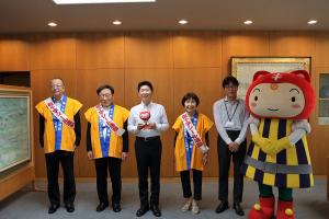 全国一斉複十字シール運動表敬訪問