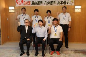 第12回ワールドゲームズ男子金メダル獲得 平林金属男子ソフトボール部表敬訪問