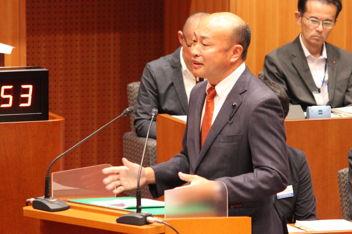 坂本亮平議員