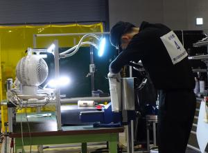 曲げ板金　三澤選手