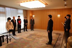 全国理容競技大会優勝者 表敬訪問