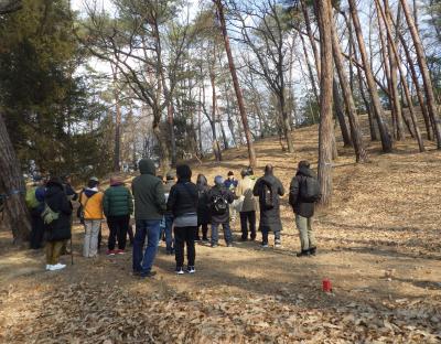 作山古墳見学の様子