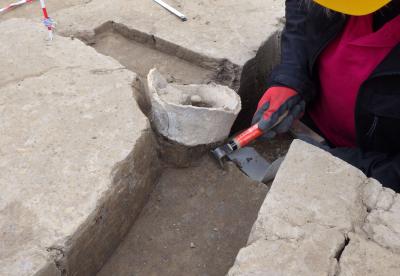 埴輪の掘り下げ風景