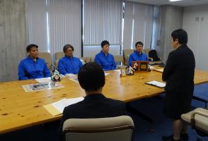 受賞報告会の写真１