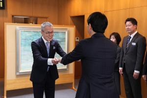 交通遺児就学援助資金等贈呈式〔岡山放送〕