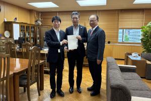 同上〔小坂 林野庁長官〕