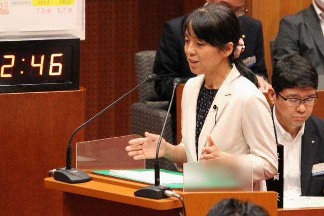 大塚 愛議員