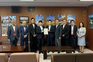 安全・安心おかやま県土づくり推進大会要望活動 〔永井 国土交通大臣政務官〕